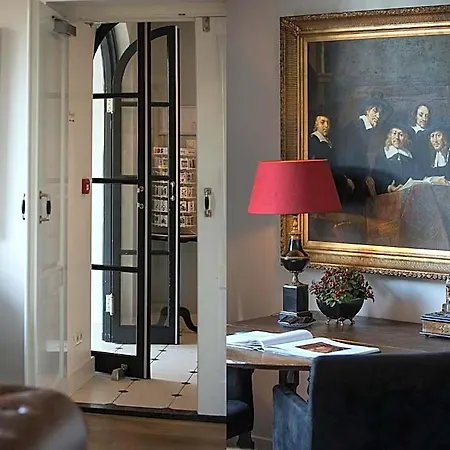 Hotel The Baron Crown Den Helder